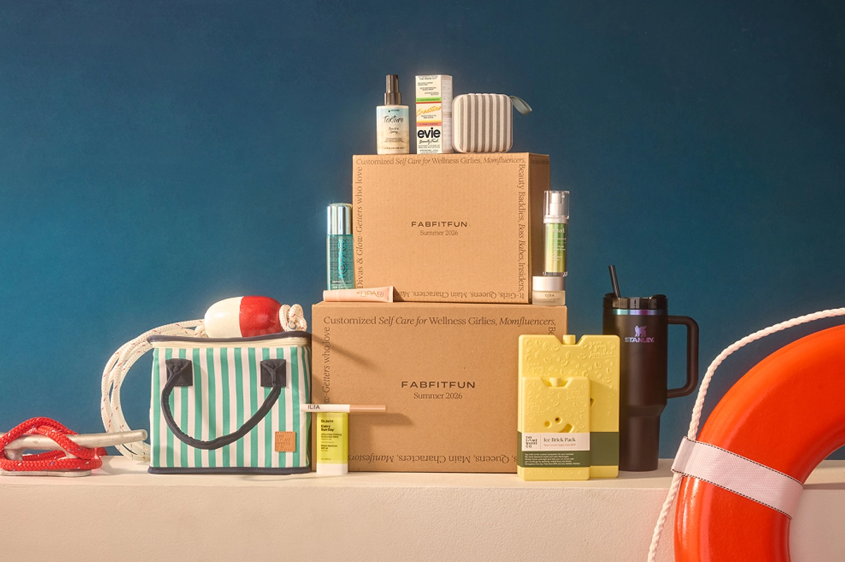 FabFitFun Seasonal Box