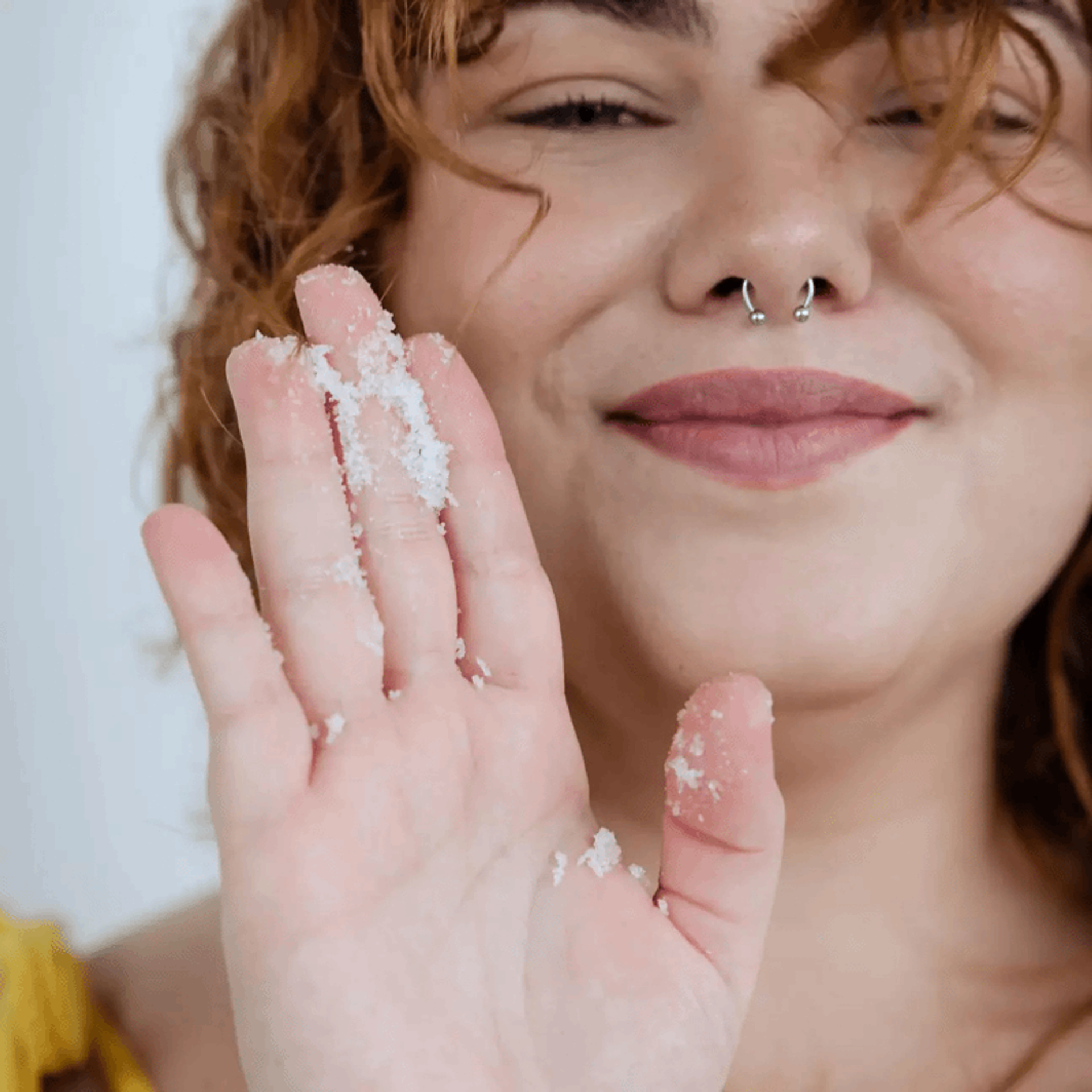 Ingrown Hair Exfoliating Scrub in Watermelon Sugar